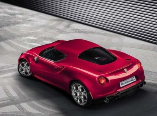Alfa Romeo 4C, prezentată la Geneva